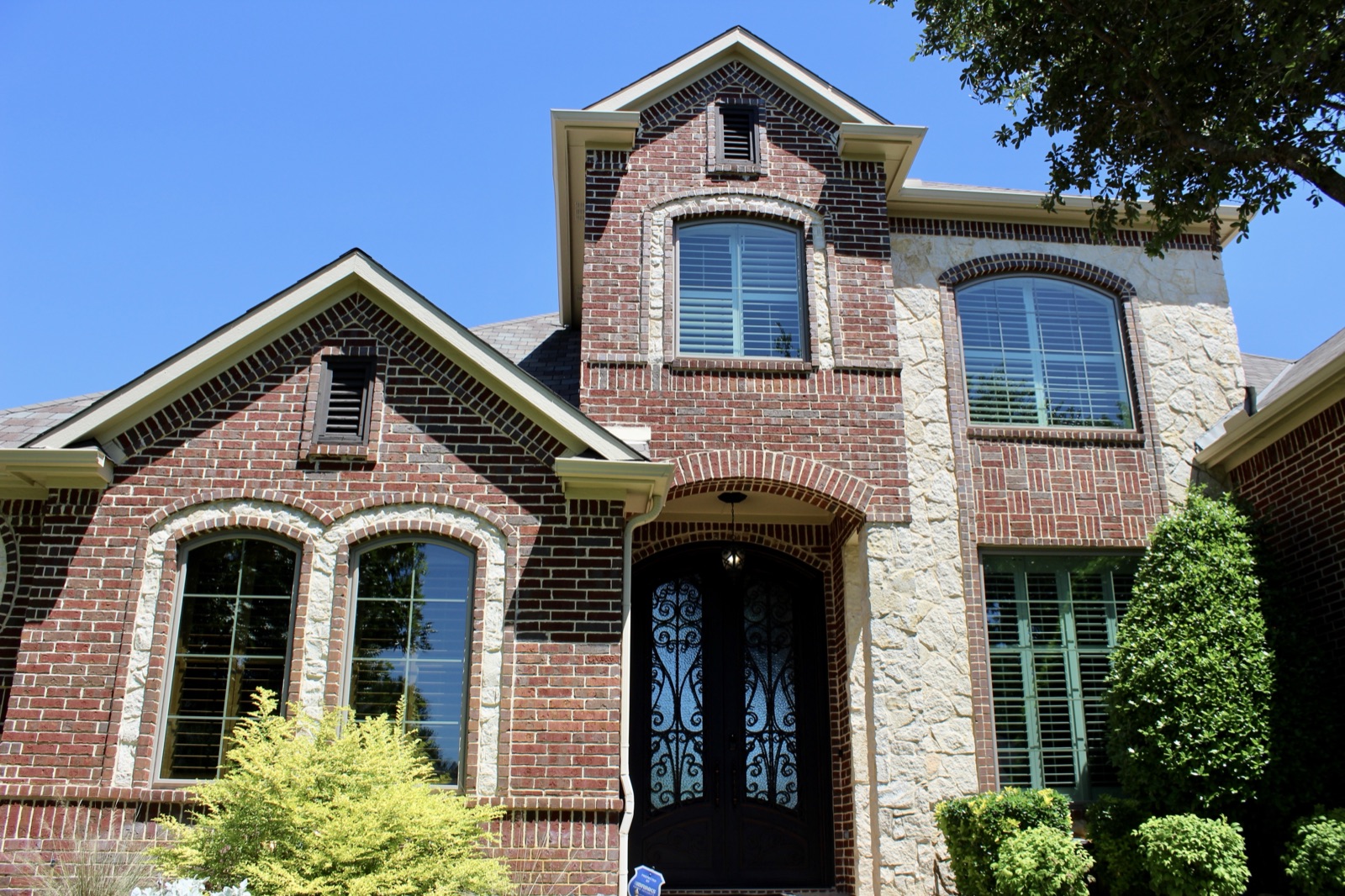 Premium EcoView windows on a Texas home